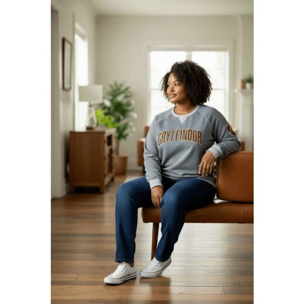 Harry Potter Gryffindor Crewneck Sweatshirt